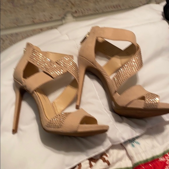 Shoes - Picture 3 of 3